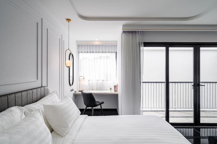 Room 5 of 46