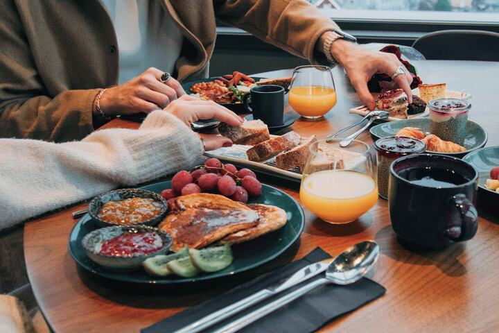 Breakfast/Coffee Service 49 of 56