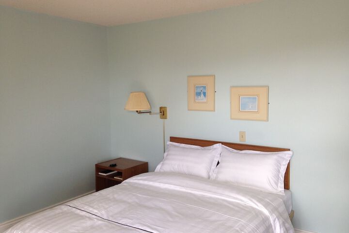 Room 7 of 46