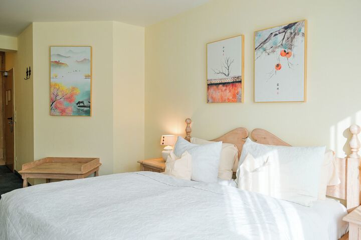 Room 18 of 51