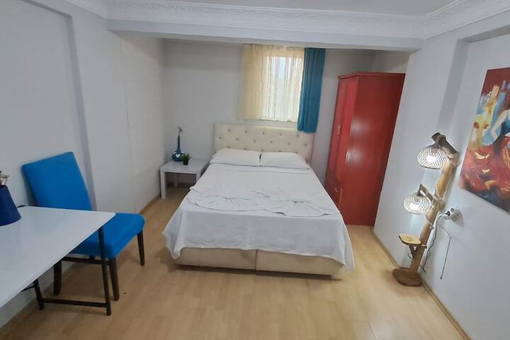Room 3 of 13