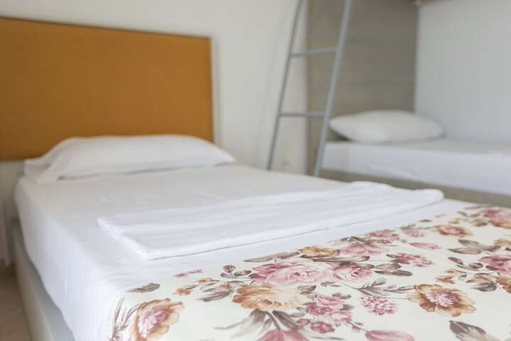 Room 52 of 131