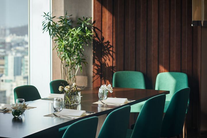Dining 63 of 71