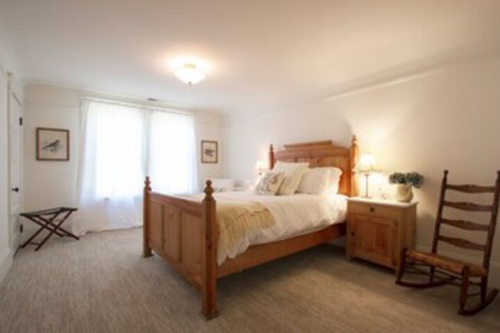 Room 15 of 32