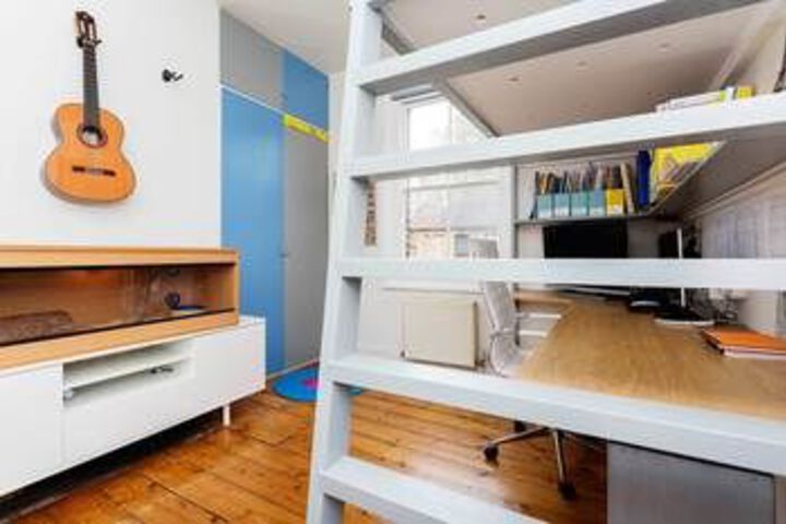 Room 14 of 23