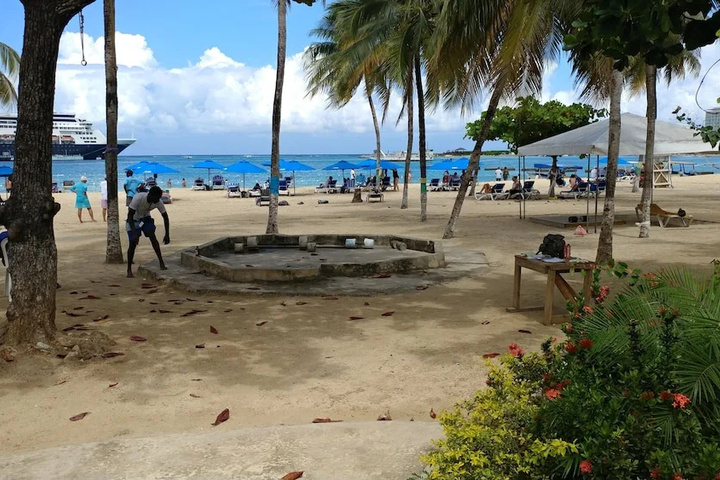Beach 13 of 19