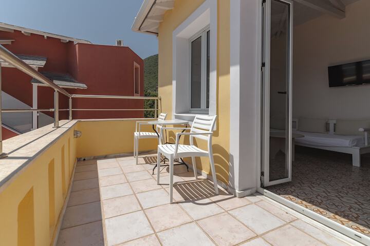 Terrace/Patio 137 of 238