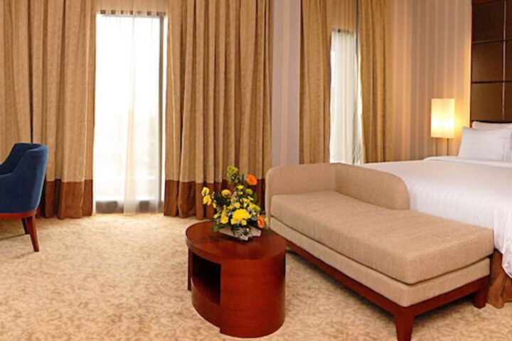 Room 9 of 46