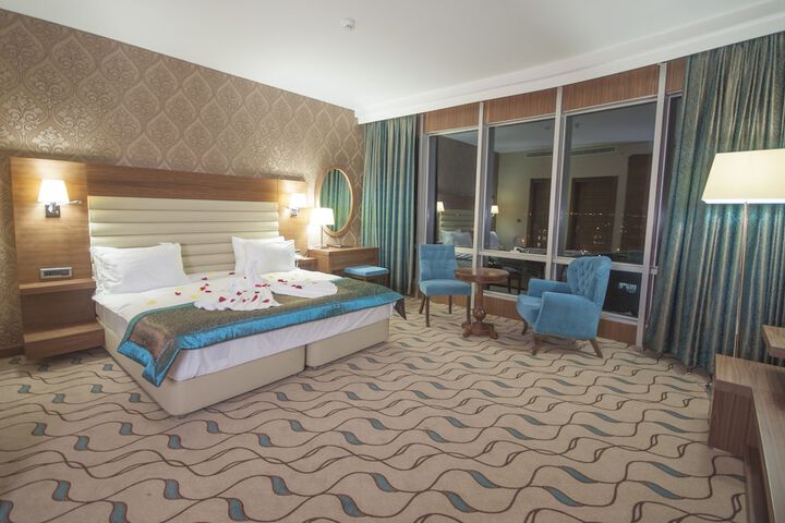 Room 8 of 49