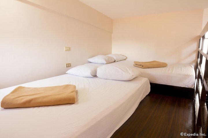 Room 14 of 70