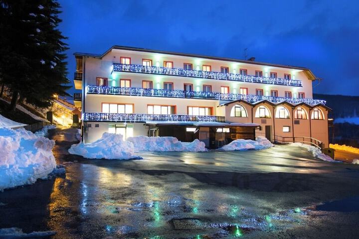 Hotel 65 of 65