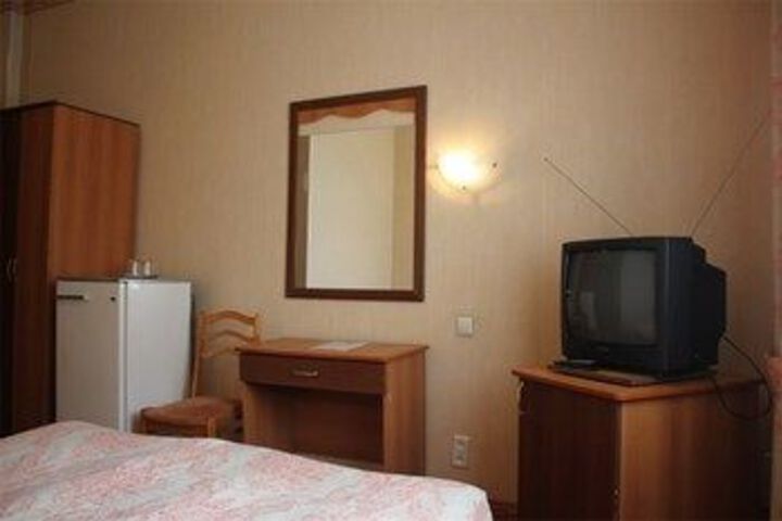 Room 21 of 37