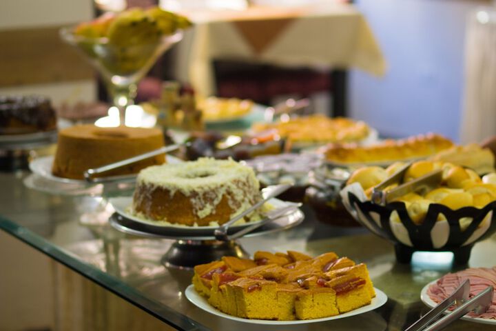 Breakfast/Coffee Service 25 of 37