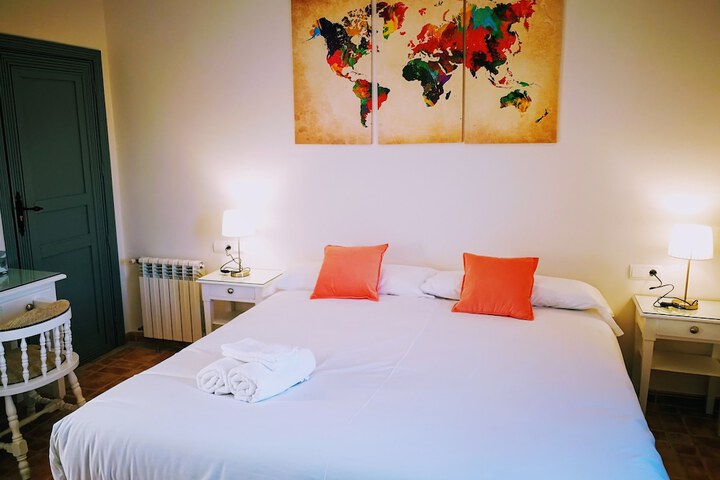 Room 7 of 79