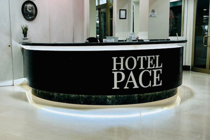 Exterior of Hotel Pace