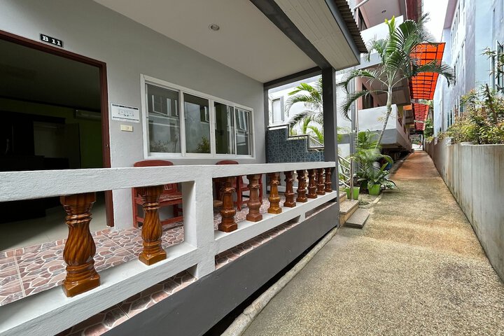 Terrace/Patio 29 of 34