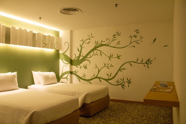 Room 17 of 67