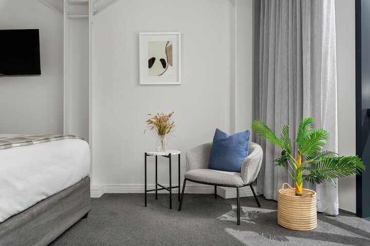 Room 14 of 35