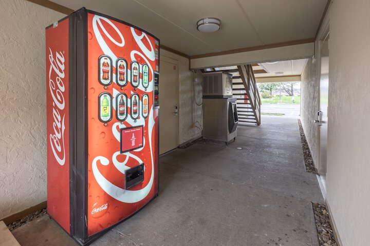 Vending machine