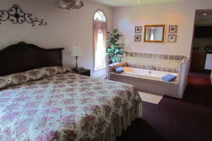 Room 4 of 24