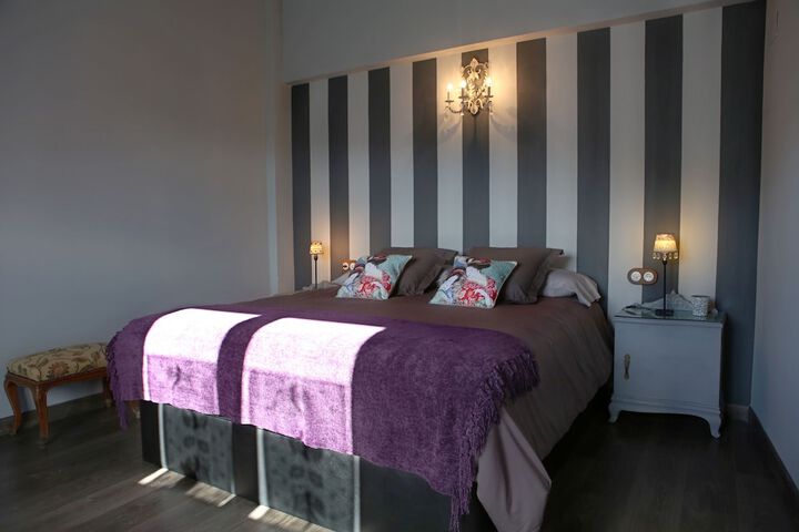 Room 5 of 64