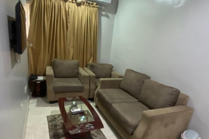Room 22 of 46