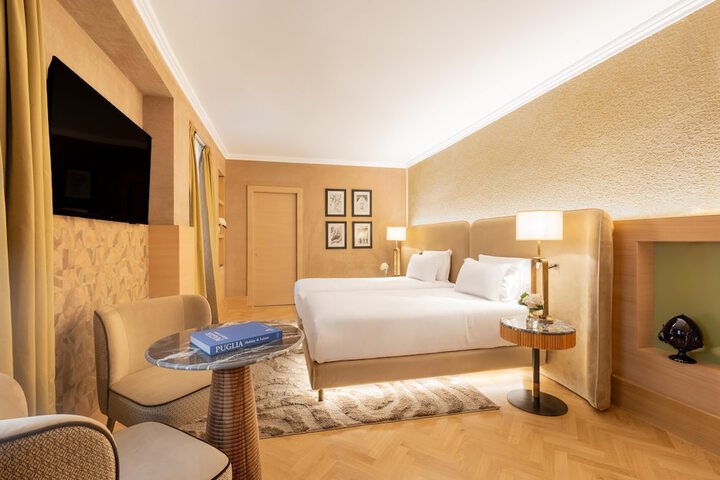 Room 49 of 72