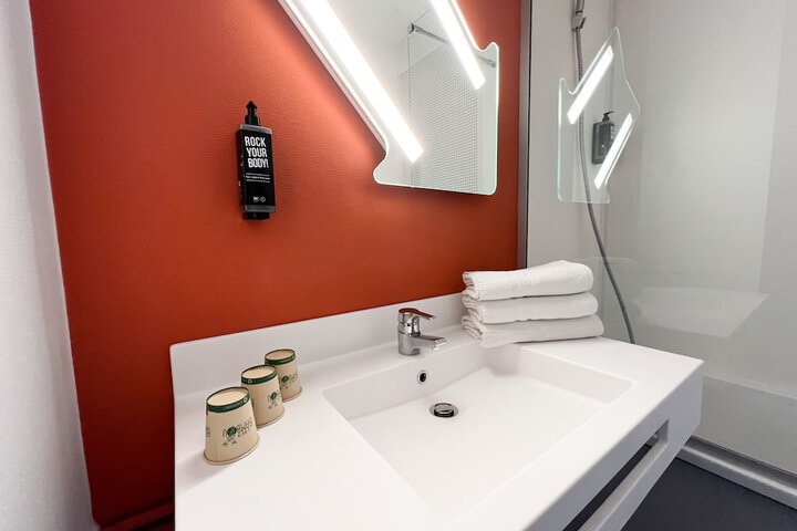Bathroom Interior Photo