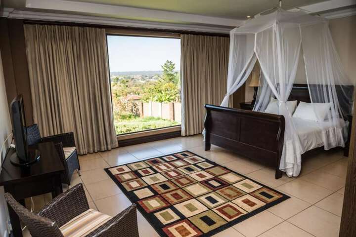 Room 2 of 18