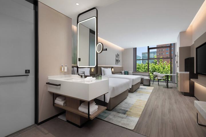 Room 54 of 88
