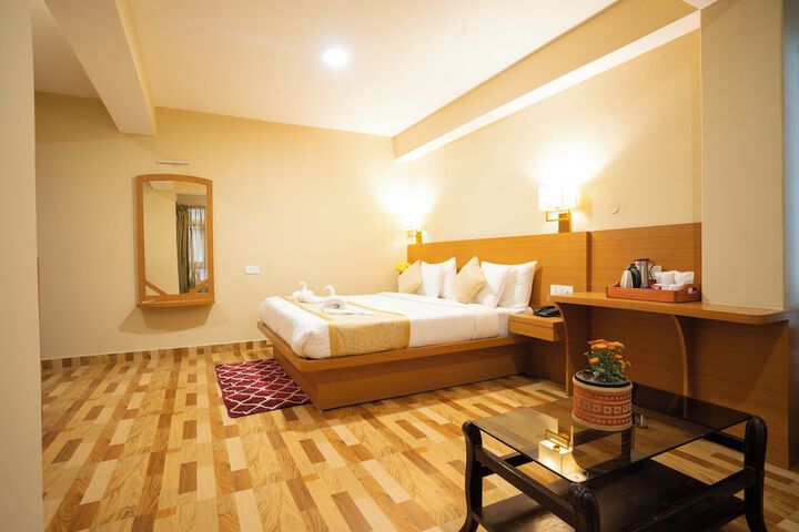 Room 14 of 24