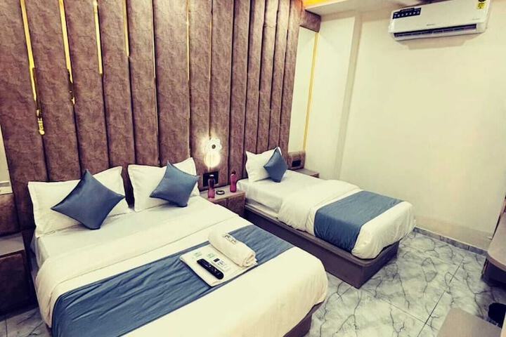 Room 17 of 26
