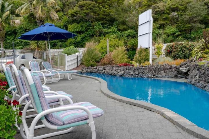 Pool 47 of 67