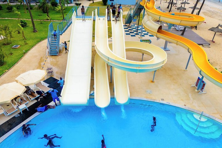 Pool 35 of 70