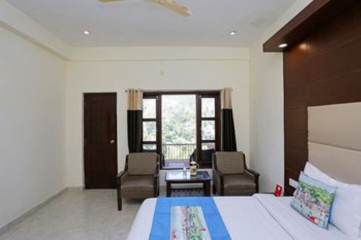 Room 5 of 23