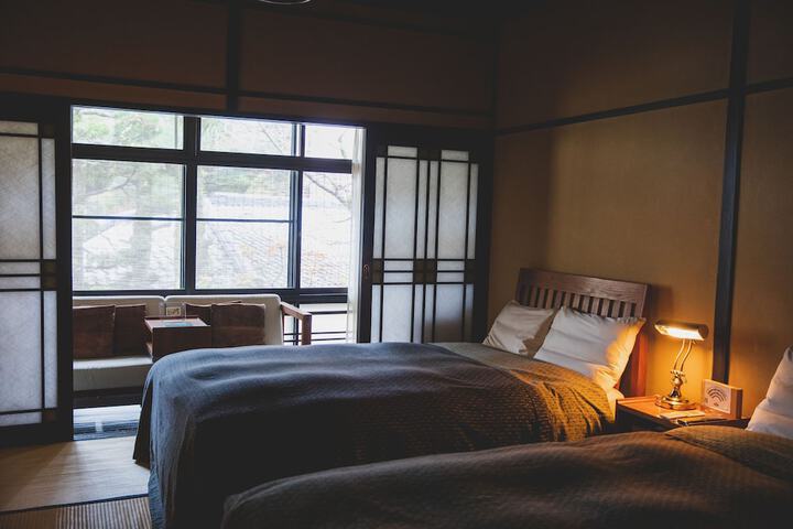 Room 21 of 127