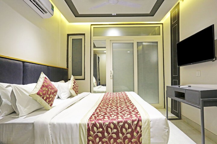 Room 2 of 54