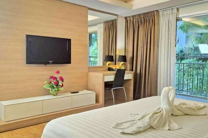 Room 13 of 52