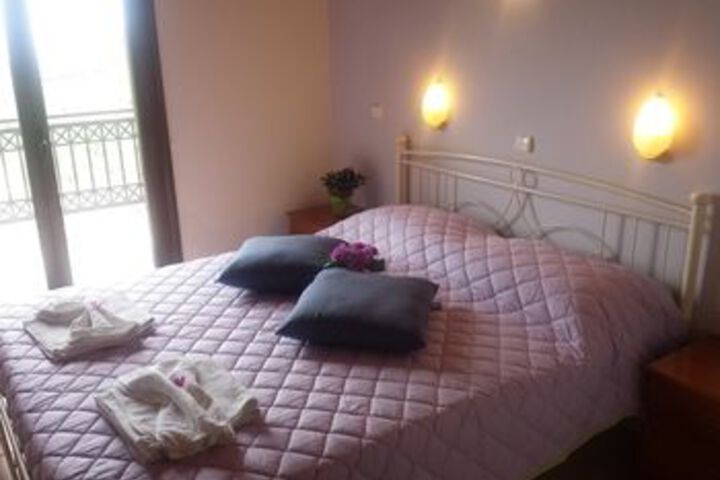 Room 15 of 43