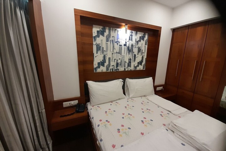 Room 37 of 171