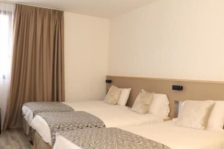 Room 18 of 54