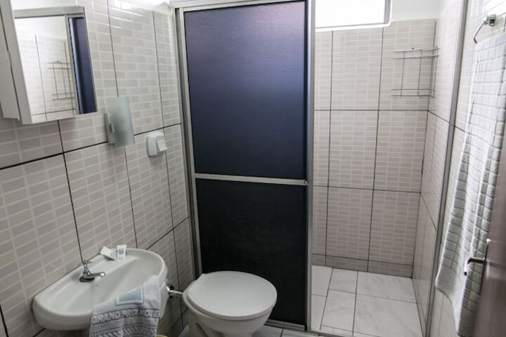Room 19 of 34