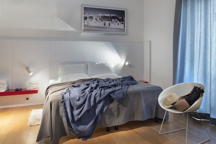 Room 16 of 39