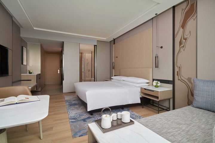 Room 4 of 58