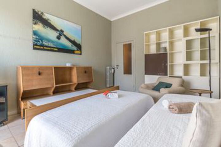 Room 16 of 35