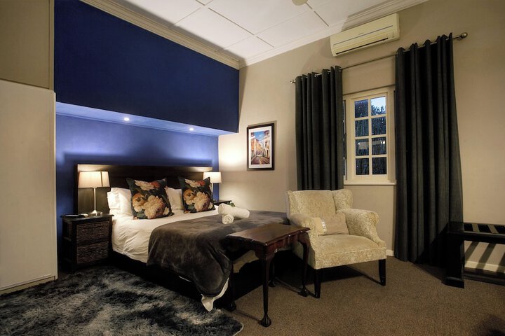 Room 13 of 50