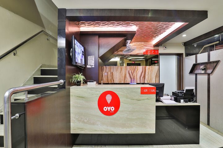 OYO 17332 HOTEL NANAS