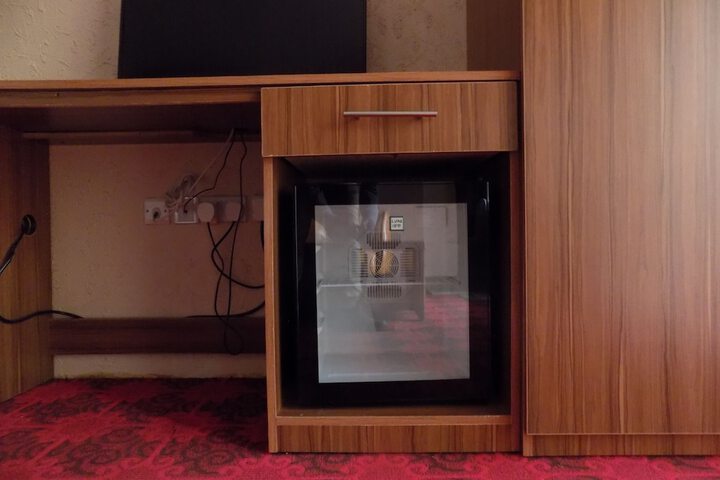 Lounge 37 of 70
