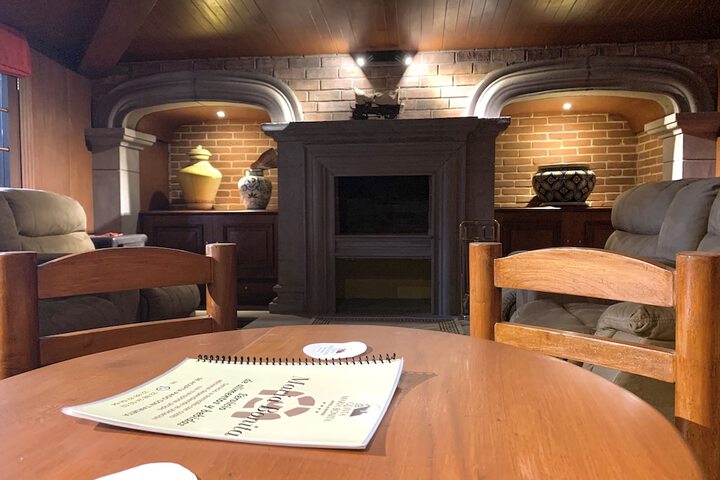 Room 43 of 230