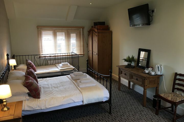 Room 8 of 26